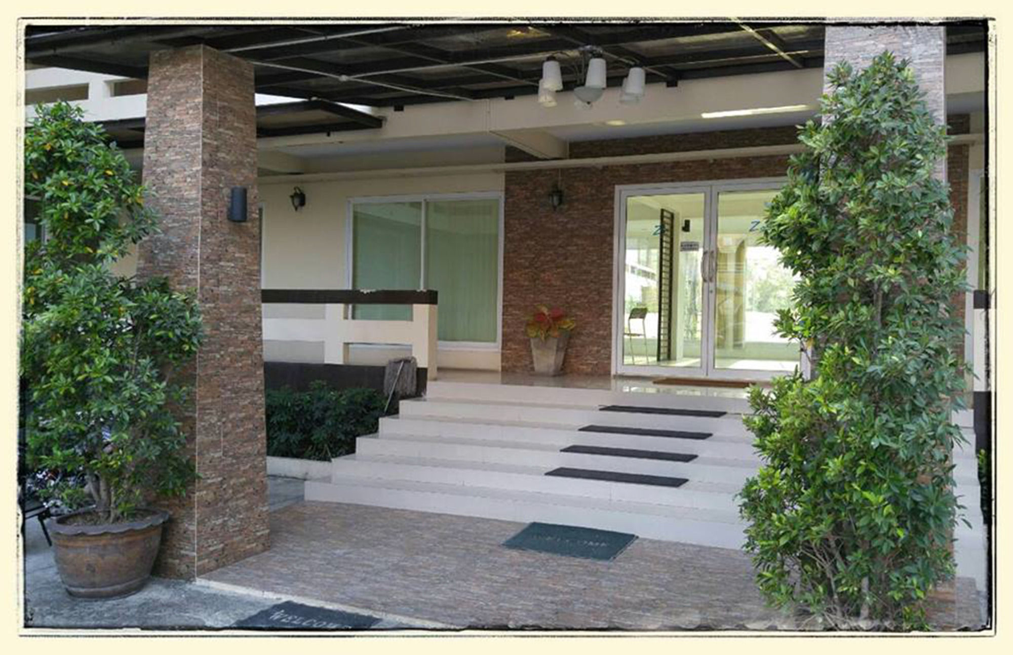 Ze Residence Bangkok Exterior foto